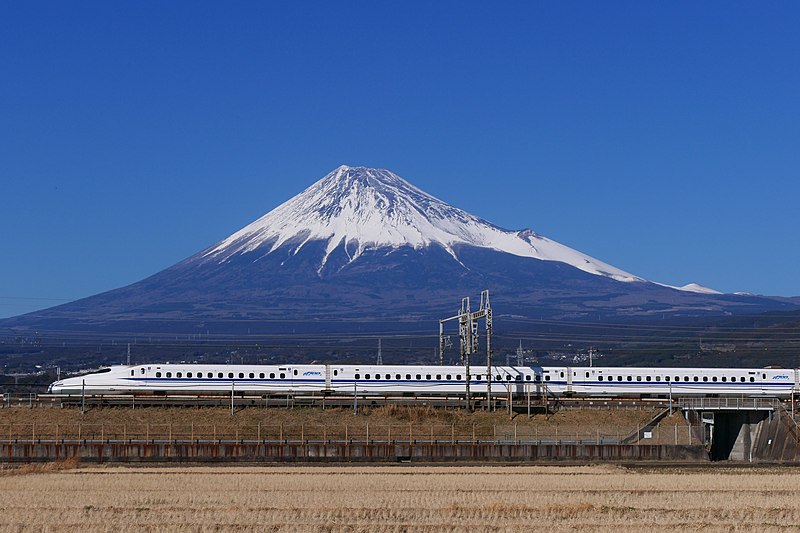 Shinkansen_Mount_Fuji